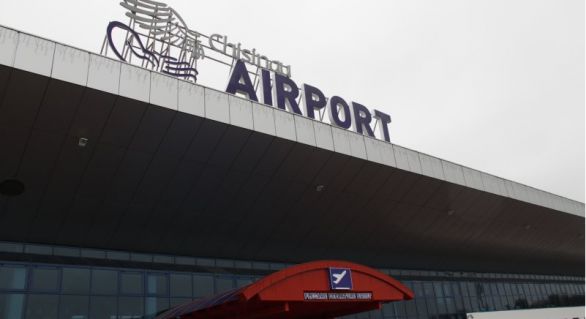 Decizia de concesionare a aeroportului, pe o perioadă de 49 de ani, a fost luată în luna august a anului 2013.