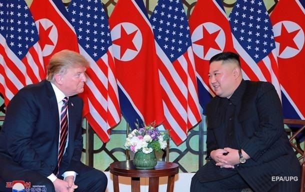 Президент США Дональд Трамп и лидер КНДР Ким Чен Ыну.