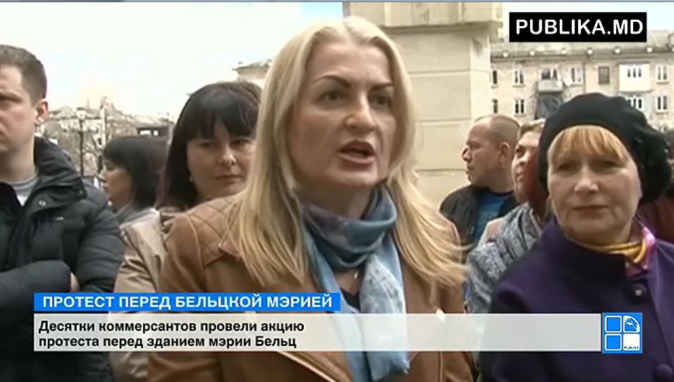 "Вы предупредите - это и это сделайте. А тут штрафы по десять, по двадцать тысяч", - возмущается женщина.