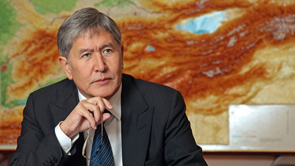 Экс-президента Киргизии Алмазбека Атамбаева обвинили в убийстве.