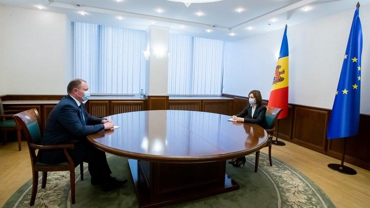 Президент Майя Санду встретилась с врио премьер-министра Аурелиу Чокоем.