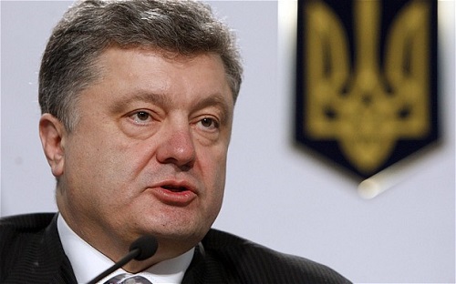 Петр Порошенко считает основным условием разрешения ситуации в стране отсутствие потерь среди мирных жителей и личного состава.