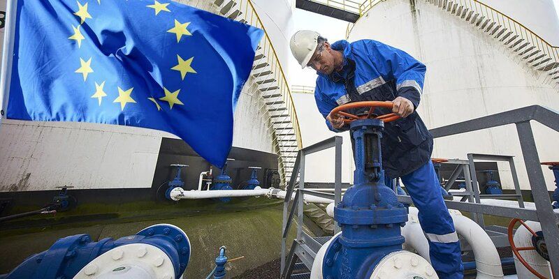Цена на газ в Европе впервые с октября превысила $1350.