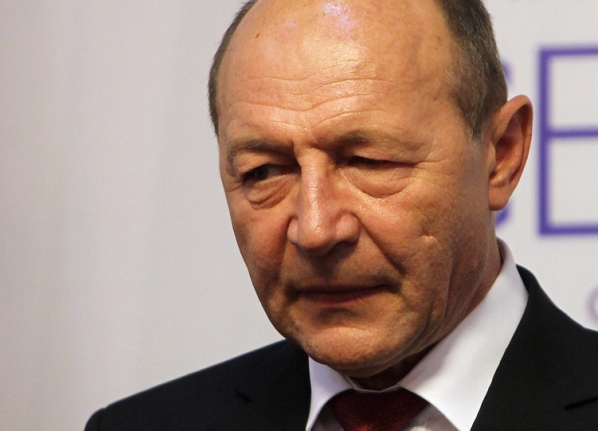 Băsescu a refuzat să demisioneze.