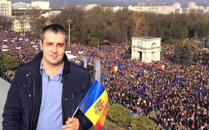 Сырбу говорит, что это одна из последних попыток дискредитировать проевропейское движение. "Если хочешь найти провокаторов, то найдешь, причем их очень много". Фото: facebook.com (Sirbu Sergiu)