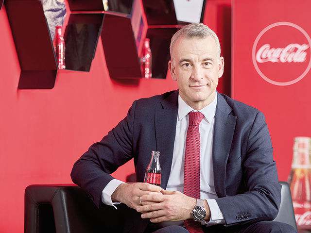 Глава Coca-Cola в Румынии: Люди переходят на водопроводную воду.