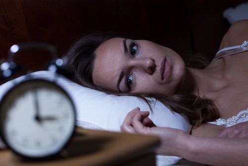 Soluții naturale împotriva insomniei. Foto: steptohealth.com