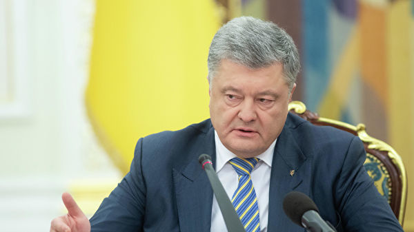 Петр Порошенко приготовил для Донбасса "подлый план", сообщили в самопровозглашенной ДНР.