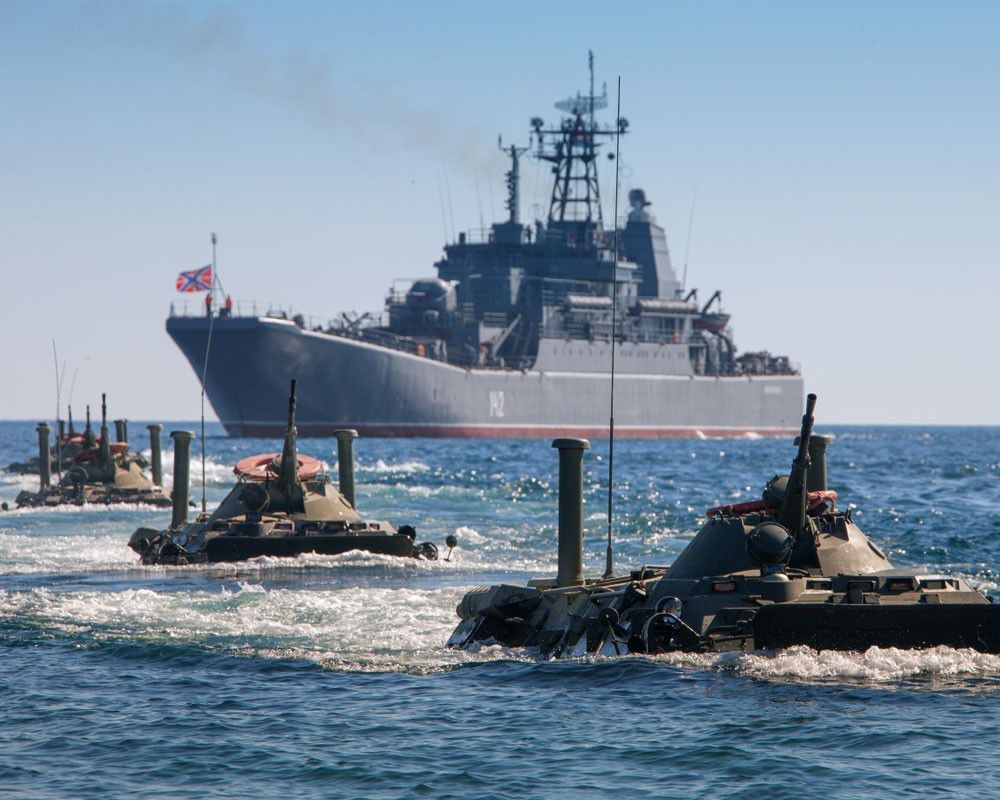 Более тысячи военных РФ проведут антитеррористические учения в Приморье. Фото: politikus.ru