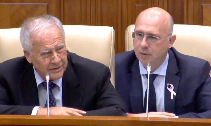Фракцию ДПМ в парламенте сново возглавит Филип, Дьяков сложил полномочия.