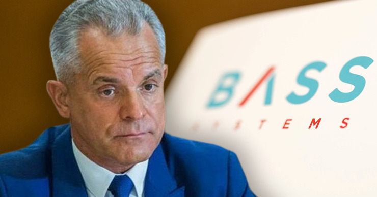 Счета бывшей компании Bass Systems, фигурирующей в деле Плахотнюка, остаются под арестом.