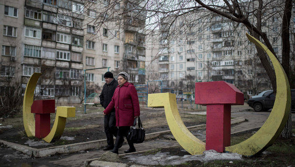 К коммунистической символике предлагается отнести "любые изображения главной государственной эмблемы СССР.