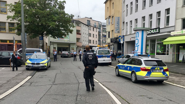 O persoană a fost înjunghiată mortal, alta a fost rănită, în orașul Wuppertal.