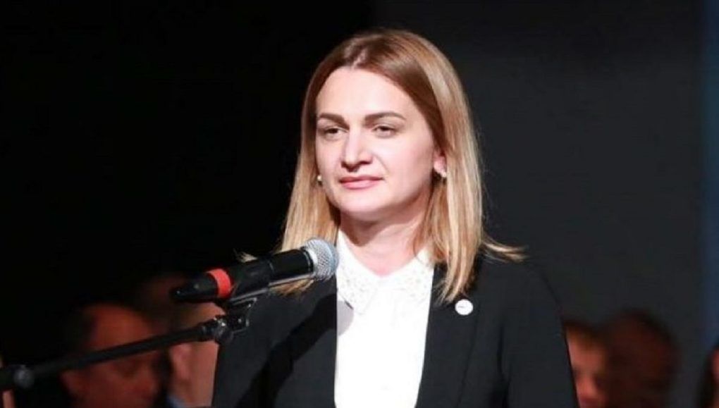 Депутат ПДС предложила уравнять зарплаты и пенсии женщин и мужчин.