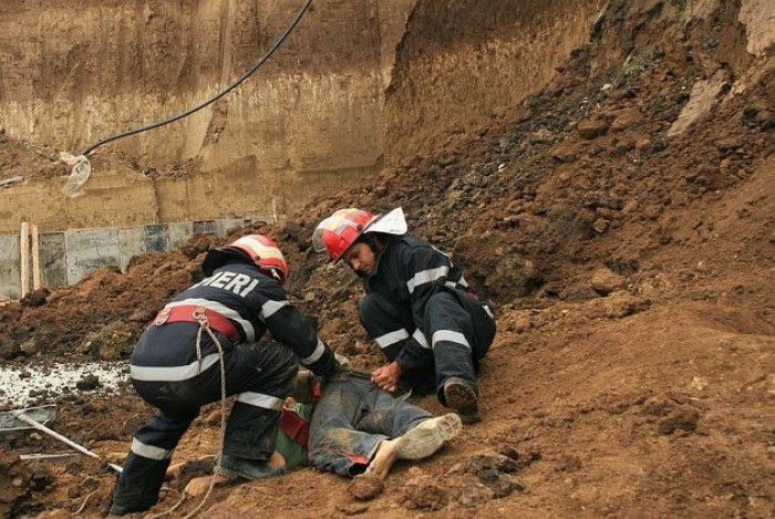 Un angajat al Întreprinderii „Apă Canal Chișinău” a murit în această seară, în jurul orei 20.00. Foto: unimedia.info