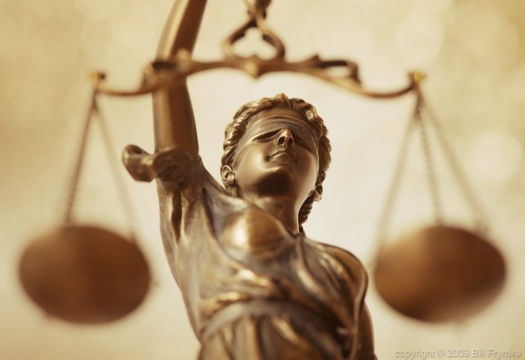 Oмбудсмен упомянул о проблеме задолженностей по заработной плате (2-3 месяца). 