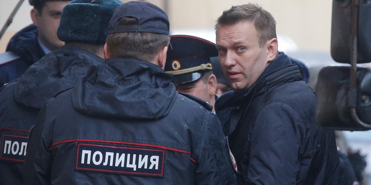 Алексея Навального оставили под арестом в «Матросской тишине».
