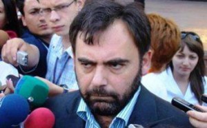 Deputatul a insinuat aceasta într-o postare pe pagina sa de facebook.