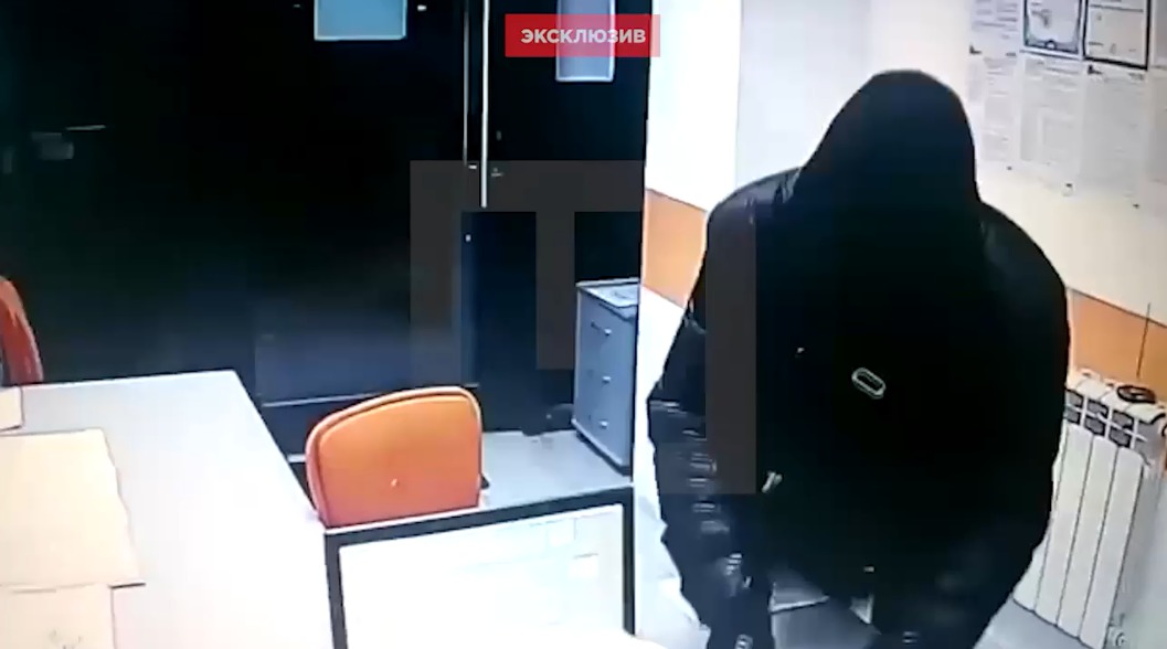 Мужчине предъявлено обвинение в целой серии преступлений.