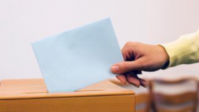 Молдаване выступают за избрание депутатов посредством смешанной системы голосования. Фото: dw.de