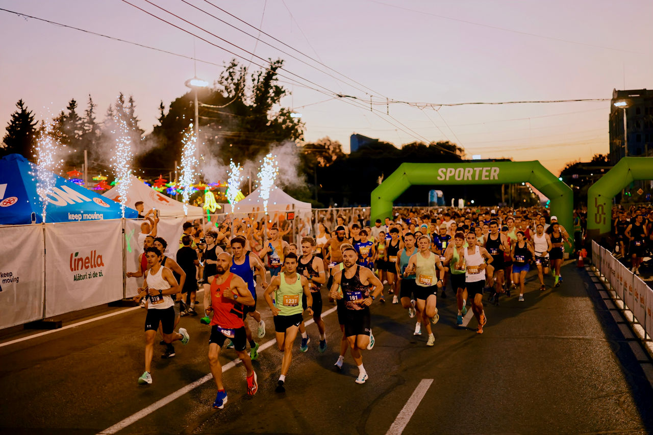 Chisinau 10 km Night Run 2026: Тысячи бегунов покорили ночные улицы Кишинёва.