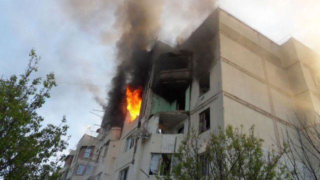 Жильцы дома, пострадавшего от взрыва в Кантемире, всё ещё вынуждены ютиться у родственников или в здании бывшего профучилища.