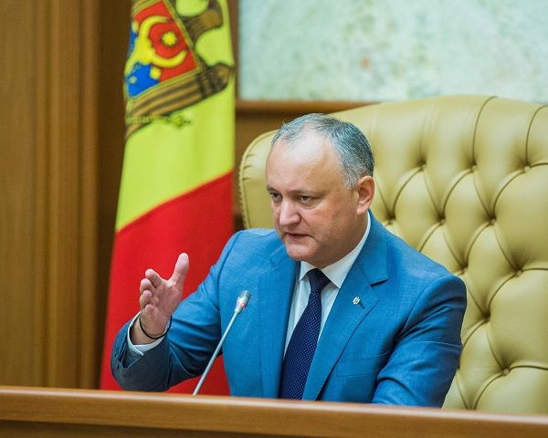 Додон призвал послов вести себя более равноудаленно от политиков. Фото: actualitati.md.