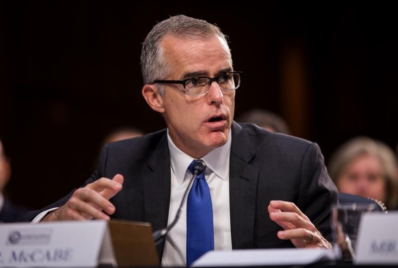 SUA: Directorul adjunct al FBI a demisionat.