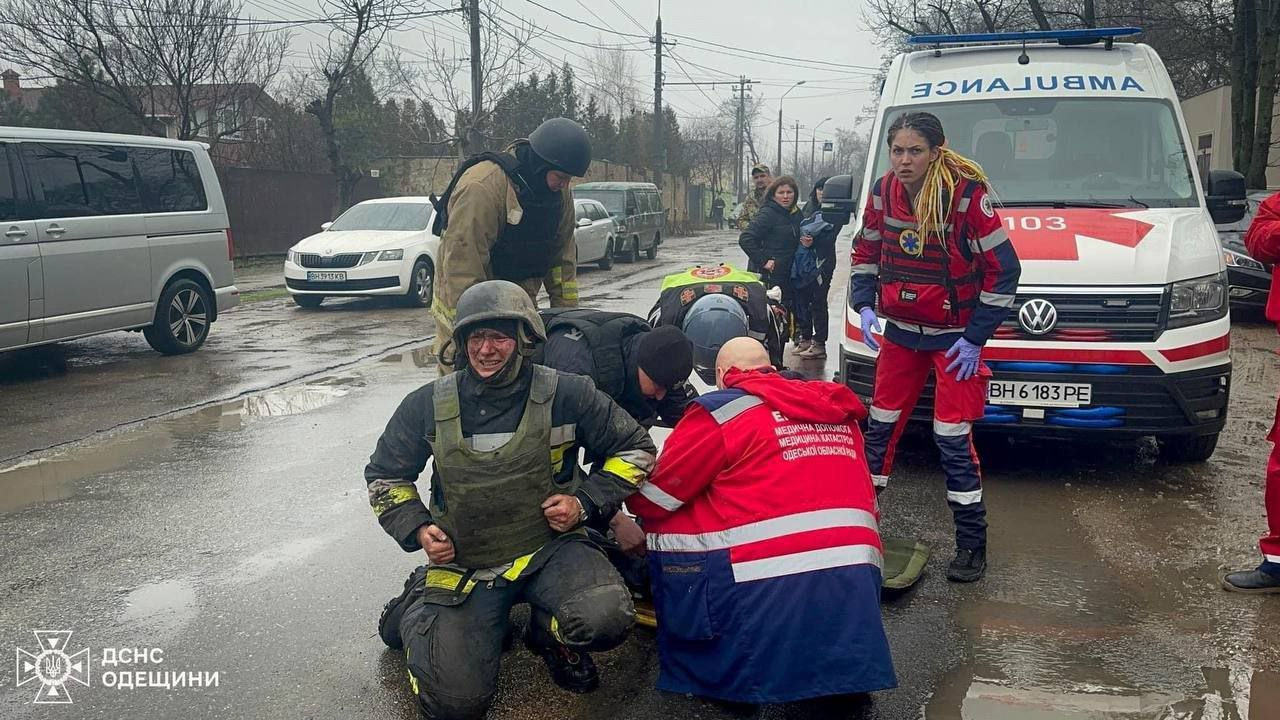 В результате ракетного удара по Одессе погибли 14 человек.
