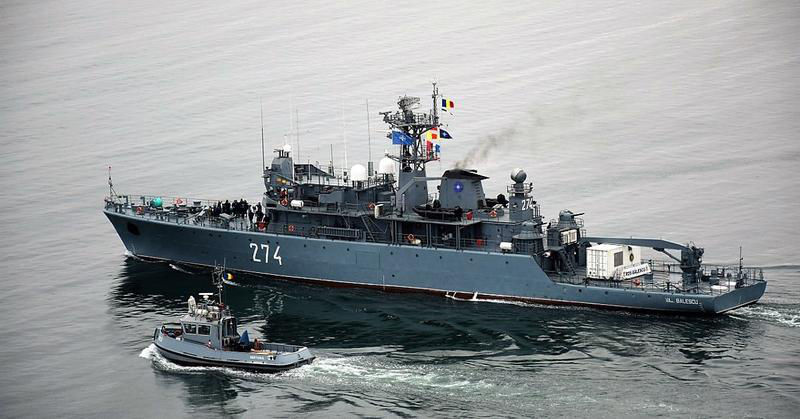 Минобороны Румынии: Военные корабли РФ близко подходят к нашей экономической зоне в Черном море.