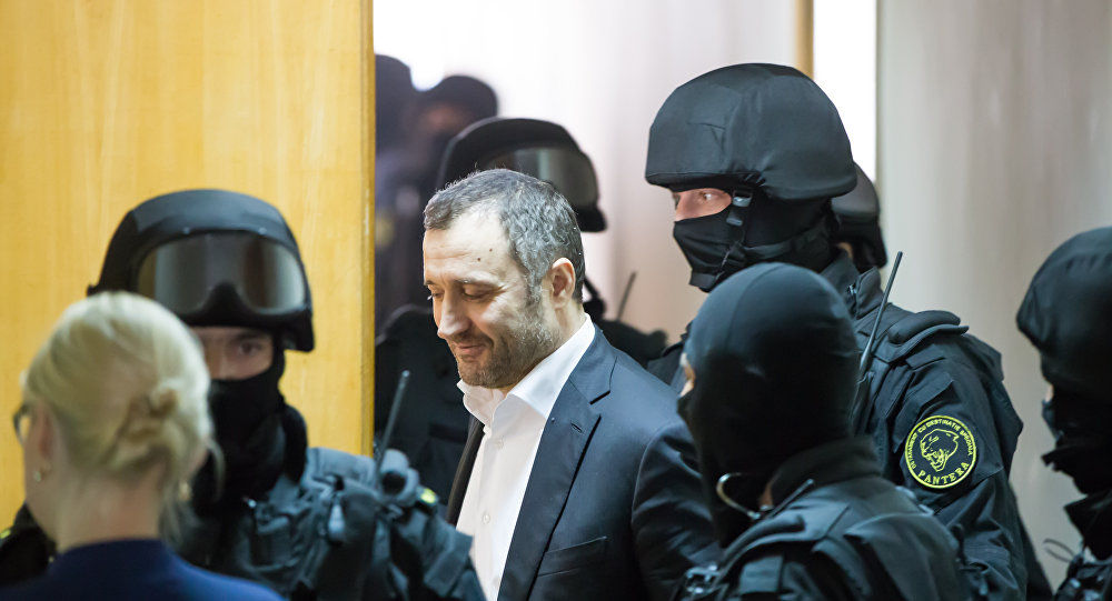 Avocaţii lui Vladimir Filat vor cere noi despăgubiri financiare la CEDO din partea Republicii Moldova.