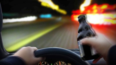 Şoferii care vor fi prinşi în stare de ebrietate la volan riscă amendă până la 25.000 de lei. Foto: nbc15.com