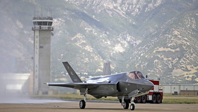 СМИ: американские сенаторы хотят заблокировать поставки Турции F-35. Фото: AP Photo