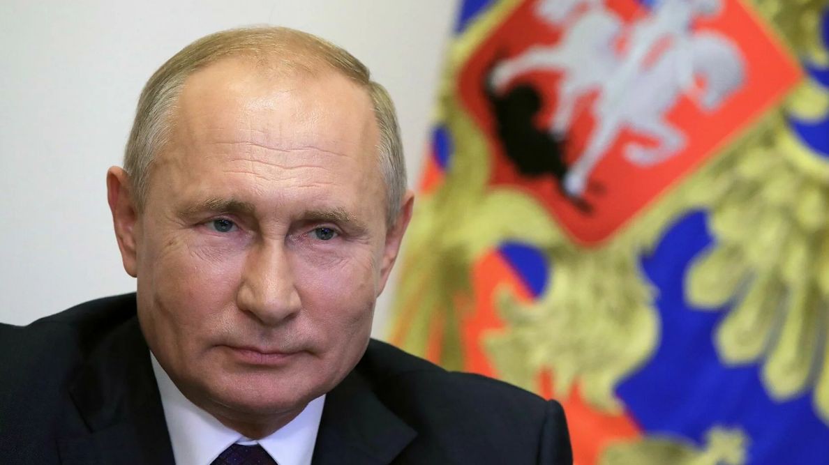 Путин призвал высылать мигрантов из РФ за «любые проявления экстремизма».