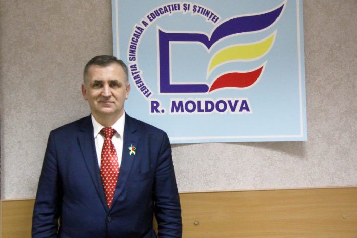Ghenadie Donos este noul preşedinte al Federaţiei Sindicale a Educaţiei şi Ştiinţei.