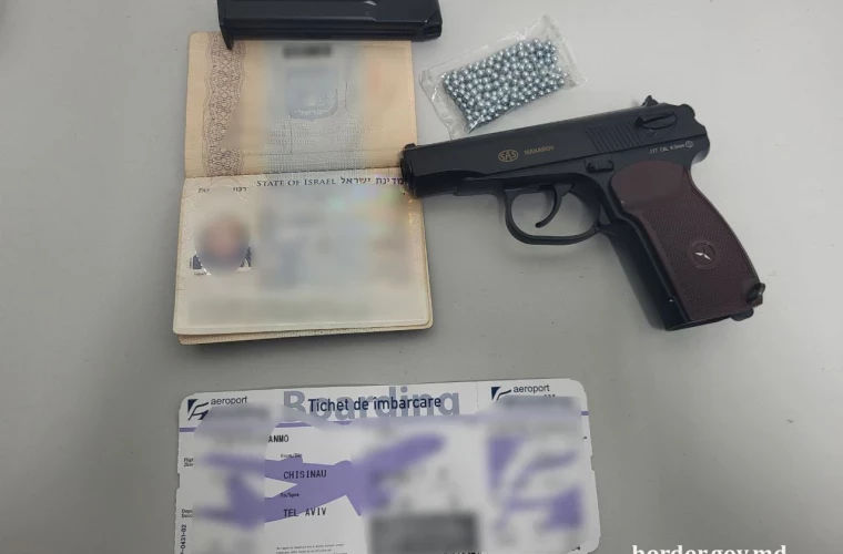 У ​​пассажира рейса Кишинёв – Тель-Авив изъяли пистолет и металлические шарики.