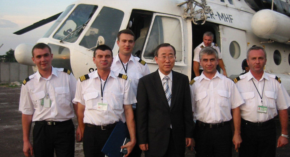 Два летных состава вертолета.