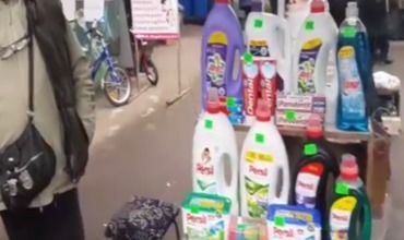 Un alt lot de detergenţi contrafăcuţi ridicat de poliţişti. 