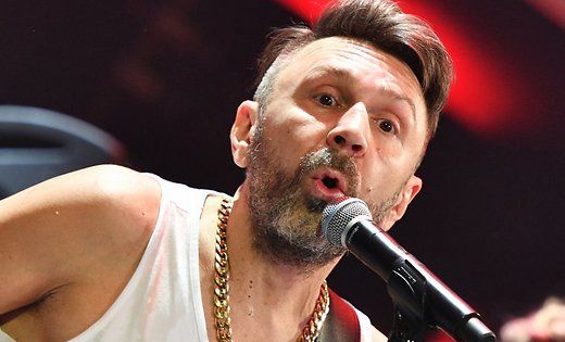 Больше Шнурова за выступление на корпоративе попросит только Пугачева.