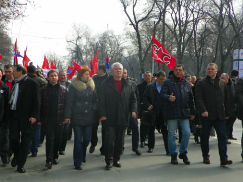 Демонстрацию организуют в преддверии так называемого "похода на Кишинев", в котором, согласно поданной коммунистами заявке, примут участие больше тысячи человек. Фото:kp.md