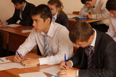 Учащимся из Молдовы в возрасте 16-17 лет предоставлена возможность выиграть стипендию и на два года поехать учиться в Тбилиси.