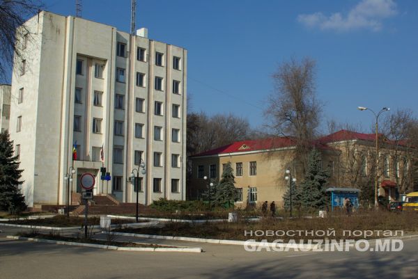 На счетах учреждения находится всего 77 тысяч леев.