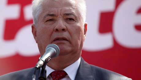 "ПКРМ откроет закрытые нынешними властями школы и сделает бесплатным обучение в государственных вузах.  Фото: grenada.md