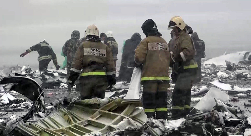 Пассажирский Boeing 737-800, выполнявший рейс из Дубая FZ981, потерпел крушение в Ростове-на-Дону.