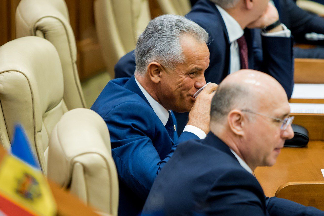 Sturza: Plahotniuc e mult mai periculos pentru actuala guvernare decât Șor.