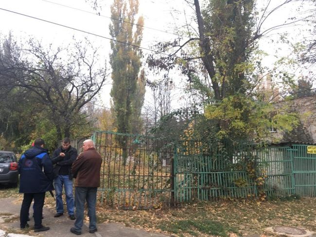 На территории предприятия «Termoelectrica» обнаружили труп работника.