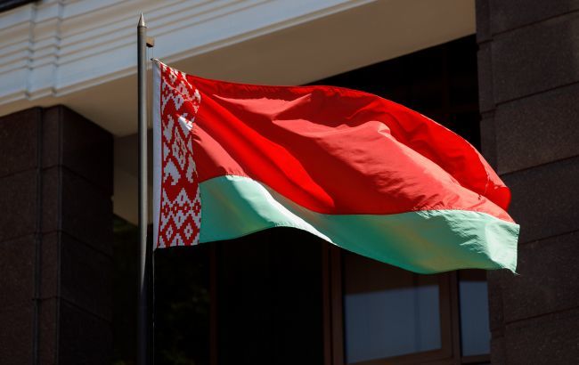 Беларусь из-за санкций будет возвращать часть внешнего госдолга в национальной валюте.