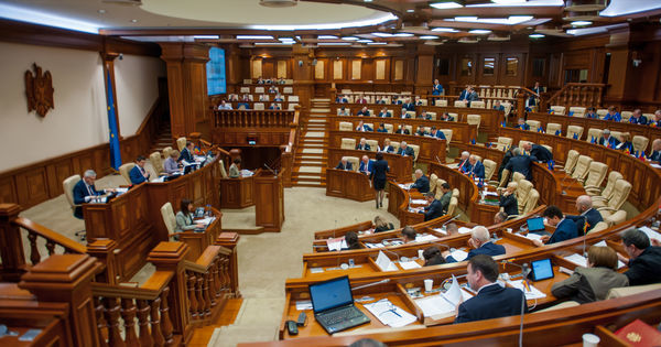 У депутата парламента подозревают коронавирус.