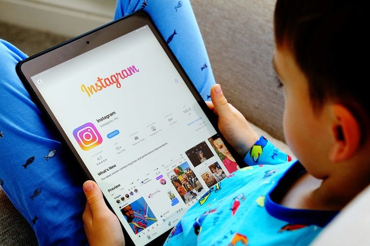 В Instagram вводят новые функции для безопасности подростков.