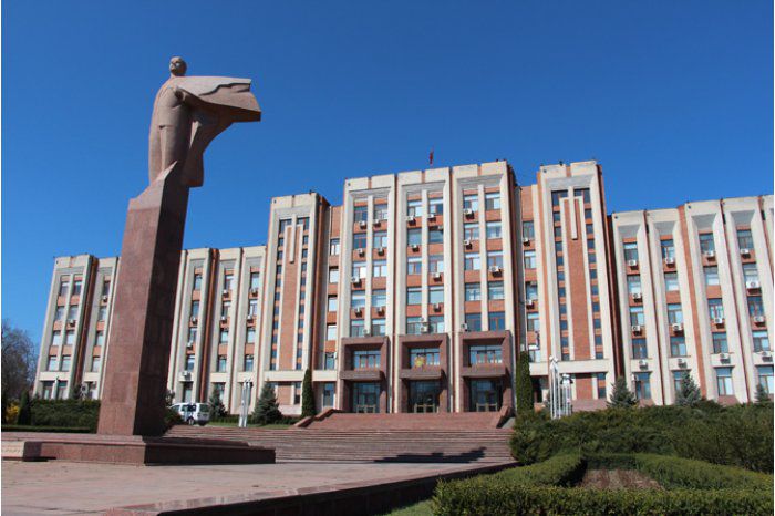 Problema bugetului regiunii transnistrene este mult mai profundă decît căutarea unui miliard de ruble. Foto: moldpres.md